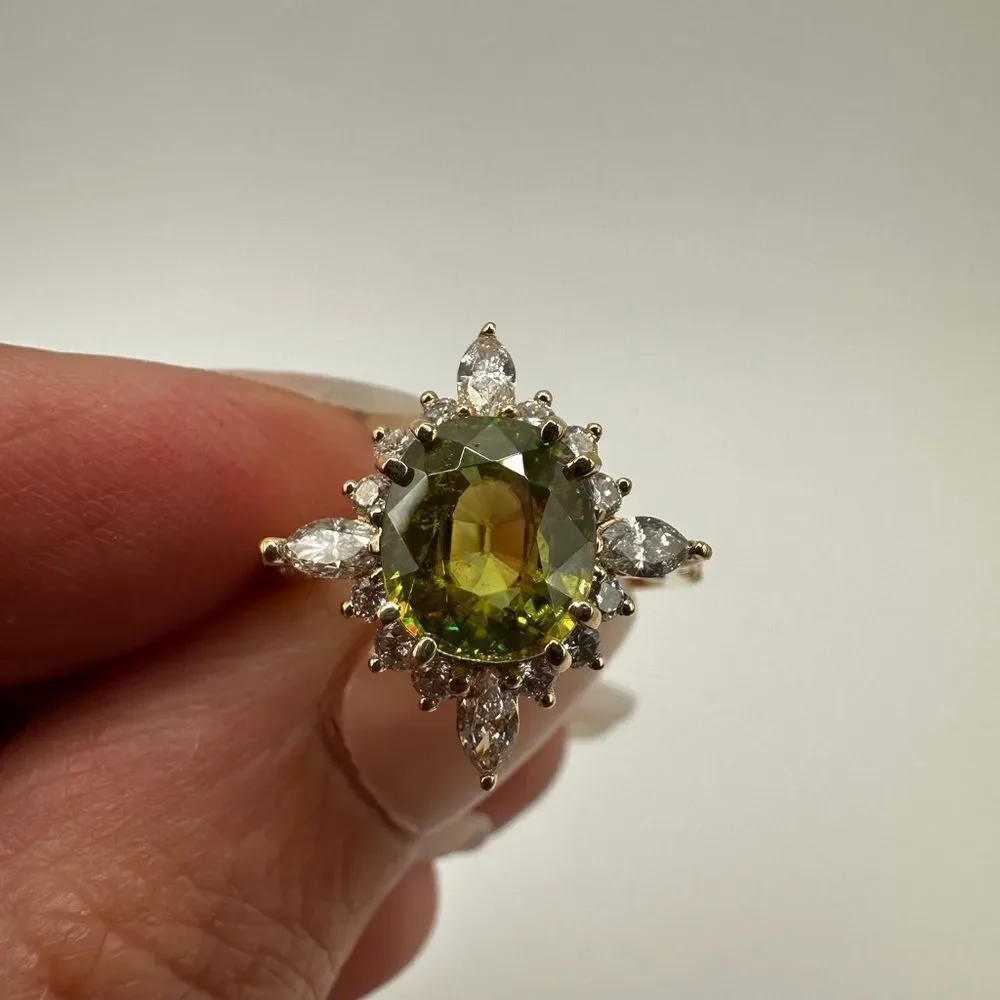 NWT‎ 8.2x7.2mm Oval Cut Sphene with .64ctw diamonds in 14kt yellow gold ring!